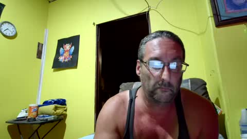 Snapshot of kansasfarmer1 chatting on October 25, 2025, 12:18 am kansasfarmer1 online show from October 25, 2025, 12:18 am