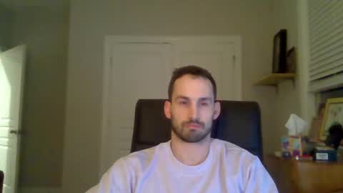 Snapshot of kansashick2020 chatting on February 23, 2025, 5:34 am kansashick2020 online show from February 23, 2025, 5:34 am
