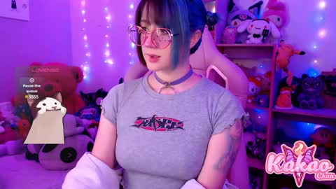 kakao chan online show from December 19, 2024, 4:13 am