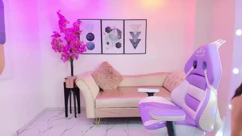 Snapshot of kaori_ayu chatting on November 27, 2025, 1:02 pm Kaori online show from November 27, 2025, 1:02 pm