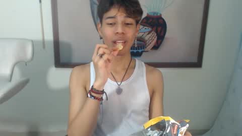 Kaori Matsui online show from October 3, 2025, 9:56 pm