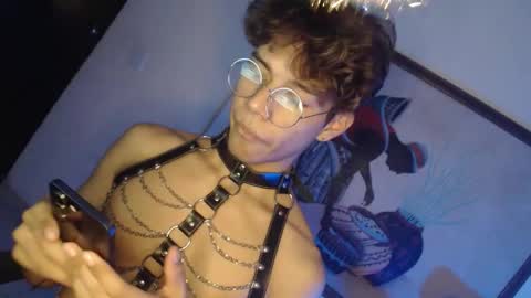 Kaori Matsui online show from November 3, 2025, 5:20 am