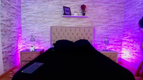 kaorusweet online show from November 19, 2025, 11:32 am