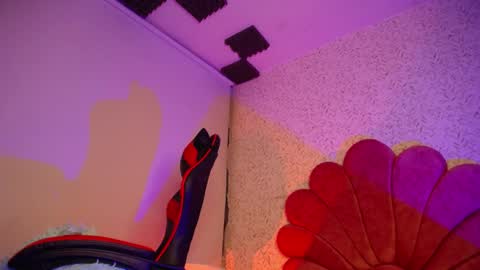 kaoz_33 online show from May 16, 2026, 7:45 pm