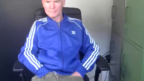 Snapshot of kapitein_rob chatting on March 4, 2026, 3:51 pm Robbie online show from March 4, 2026, 3:51 pm