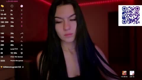 kara_life online show from April 10, 2026, 11:42 pm