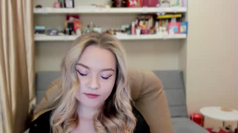 Snapshot of kara_smith_ chatting on February 21, 2026, 12:22 am Kara. Off from 15th till 24th of December online show from February 21, 2026, 12:22 am