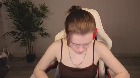 karen_mist online show from July 1, 2026, 1:40 am
