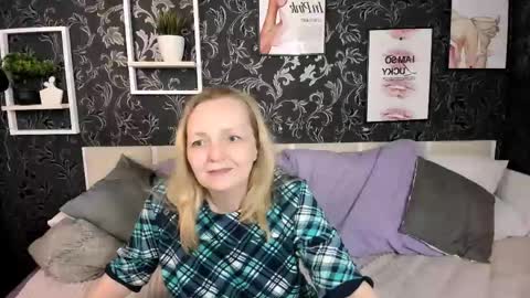 Karen online show from May 24, 2026, 11:59 am