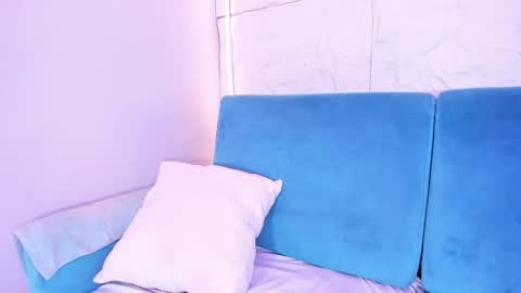 Snapshot of karimerous chatting on December 19, 2025, 11:01 pm KarimeRous online show from December 19, 2025, 11:01 pm