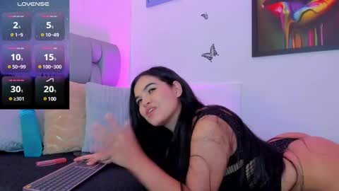 Snapshot of karin_grey69 chatting on February 5, 2025, 8:32 am Karin online show from February 5, 2025, 8:32 am