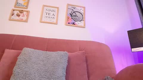 karina online show from February 15, 2026, 6:59 pm