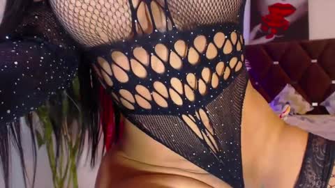 Snapshot of karina4squirt chatting on September 24, 2025, 3:37 pm karina4squirt online show from September 24, 2025, 3:37 pm