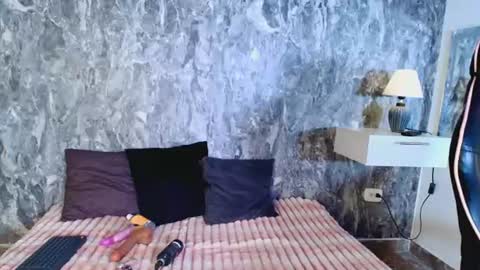 Snapshot of karina_campbell chatting on July 6, 2026, 8:33 pm karina_campbell online show from July 6, 2026, 8:33 pm