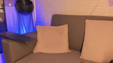 Kari online show from February 14, 2025, 7:49 am