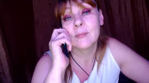 Snapshot of karina_ren chatting on December 25, 2024, 1:30 pm Karina online show from December 25, 2024, 1:30 pm