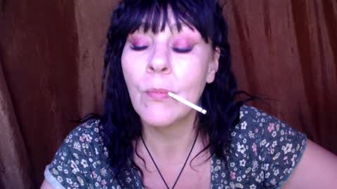 Snapshot of karina_ren chatting on December 29, 2024, 9:17 am Karina online show from December 29, 2024, 9:17 am
