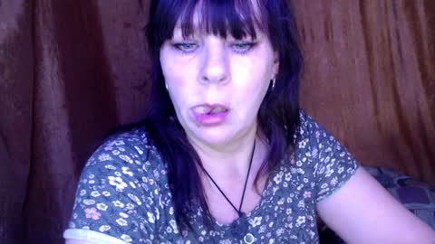 Snapshot of karina_ren chatting on February 4, 2025, 7:07 am Karina online show from February 4, 2025, 7:07 am