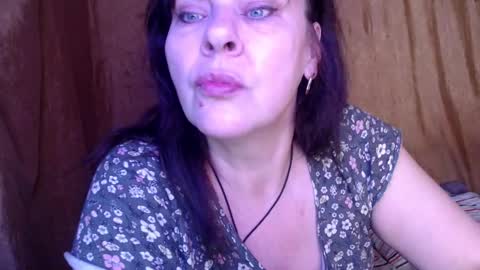 Snapshot of karina_ren chatting on February 15, 2025, 9:05 am Karina online show from February 15, 2025, 9:05 am