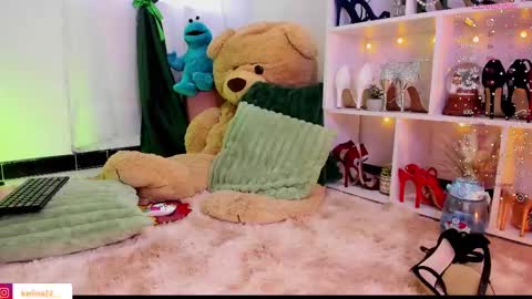 Karina  online show from March 3, 2025, 10:42 pm