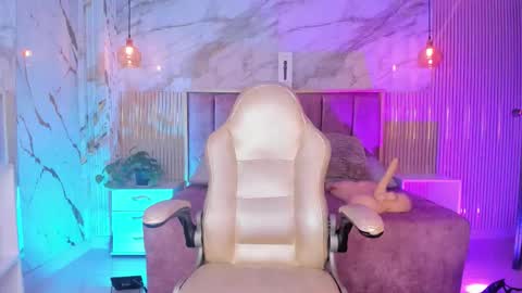 Snapshot of karinaadoll chatting on February 11, 2026, 11:43 pm Karina online show from February 11, 2026, 11:43 pm
