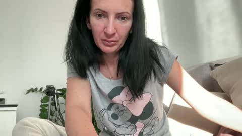Snapshot of karinablair chatting on January 18, 2025, 6:56 am Karina online show from January 18, 2025, 6:56 am