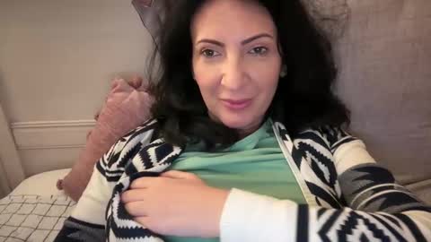 Snapshot of karinablair chatting on March 3, 2025, 4:14 am Karina online show from March 3, 2025, 4:14 am