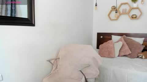 Karina online show from February 20, 2025, 12:04 pm