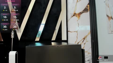 Snapshot of karinasimonz chatting on December 21, 2025, 8:05 pm KarinaSimonz online show from December 21, 2025, 8:05 pm