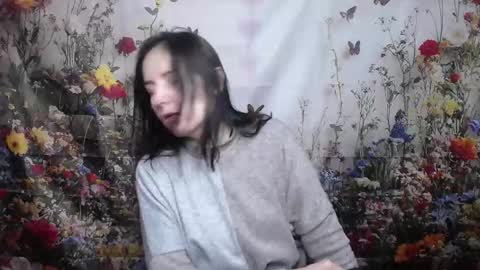 Snapshot of karinaswann chatting on October 2, 2025, 5:25 am KarinaSwann online show from October 2, 2025, 5:25 am