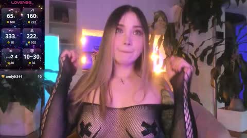 Snapshot of karla_bae chatting on September 19, 2025, 9:04 pm Karla online show from September 19, 2025, 9:04 pm