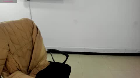 Snapshot of karla_cg chatting on January 8, 2026, 3:14 pm karla_cg online show from January 8, 2026, 3:14 pm