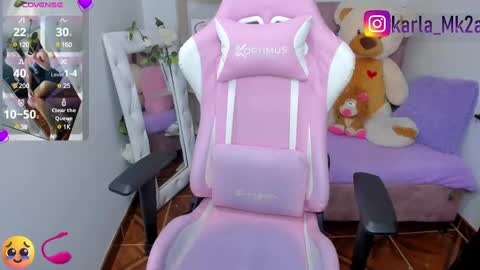 Snapshot of karla_cutee1 chatting on December 6, 2024, 3:22 pm karla online show from December 6, 2024, 3:22 pm