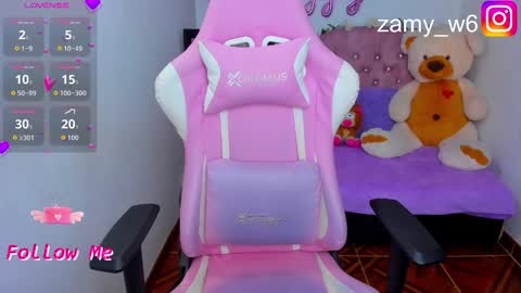 karla online show from December 1, 2025, 5:01 am