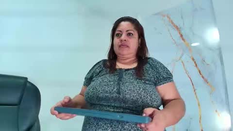 karla_hilton1 online show from March 25, 2026, 11:38 am