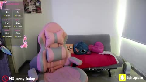 Karla online show from December 18, 2025, 7:09 pm