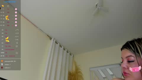 Snapshot of karla_rodriguezx chatting on February 27, 2025, 3:26 pm karla rodriguez online show from February 27, 2025, 3:26 pm