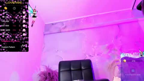 Snapshot of karlaebony_ts chatting on February 23, 2026, 8:39 pm KARLA online show from February 23, 2026, 8:39 pm