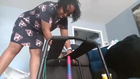 Karla J Rossii online show from November 28, 2025, 6:10 pm