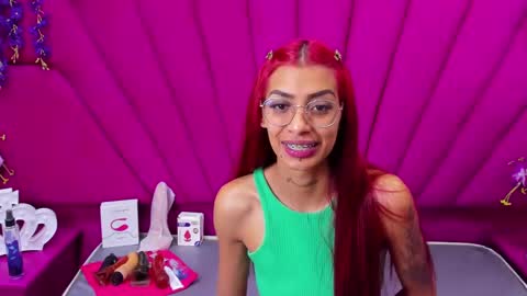 KarlasLutSKinny online show from December 13, 2024, 4:22 am
