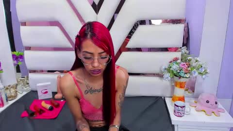 KarlasLutSKinny online show from January 16, 2025, 3:23 am