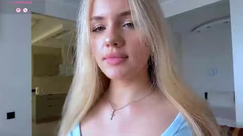 Olivia online show from March 27, 2026, 10:04 am