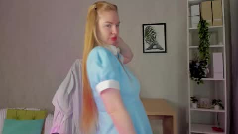 Snapshot of karlenegriess chatting on January 17, 2026, 1:32 am karlenegriess online show from January 17, 2026, 1:32 am