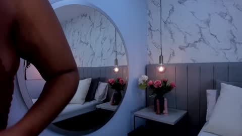 karlla_brown online show from September 10, 2025, 12:49 pm