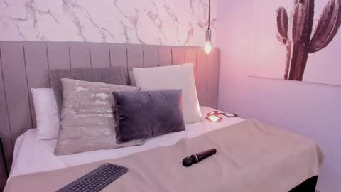 karlla_brown online show from May 12, 2026, 1:30 pm