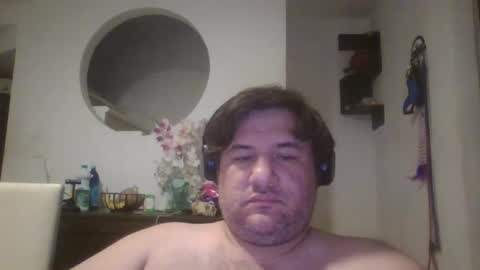 Snapshot of karlmagnus19 chatting on June 2, 2026, 4:03 am karlmagnus19 online show from June 2, 2026, 4:03 am