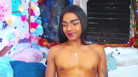 Snapshot of karly_coffe chatting on December 25, 2024, 2:25 am KARLY. online show from December 25, 2024, 2:25 am