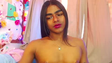Snapshot of karly_coffe chatting on December 31, 2024, 3:31 pm KARLY. online show from December 31, 2024, 3:31 pm