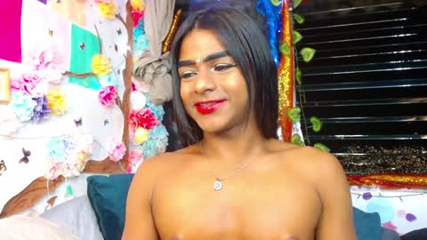 Snapshot of karly_coffe chatting on January 13, 2025, 12:09 am KARLY. online show from January 13, 2025, 12:09 am