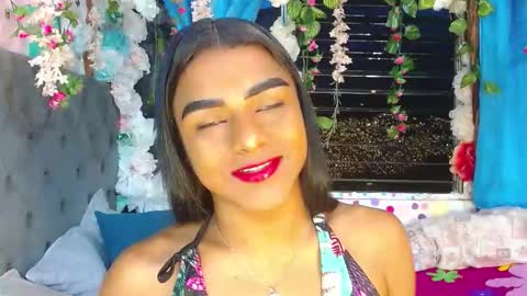 Snapshot of karly_coffe chatting on September 11, 2025, 10:26 am KARLY. online show from September 11, 2025, 10:26 am